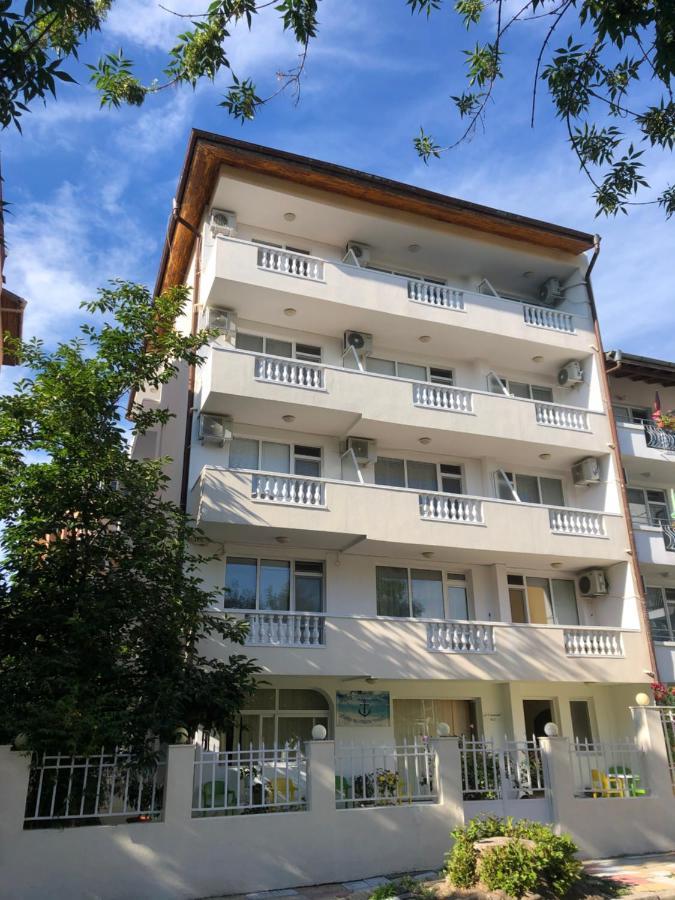 Borko Guest House Primorsko Exterior foto
